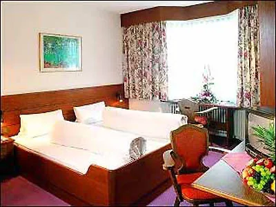 ****  Hotel Maximilian - Stadthaus Penz Innsbruck Austria