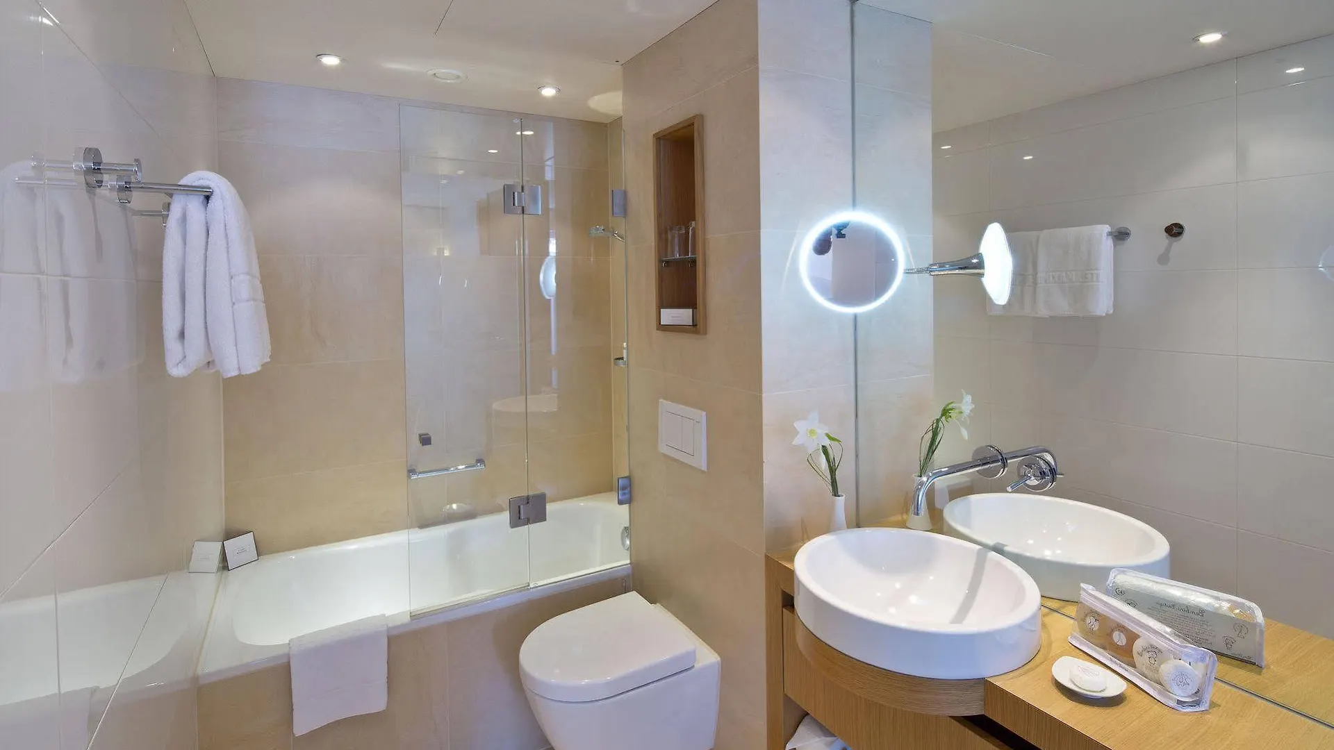****  Hotel Maximilian - Stadthaus Penz Innsbruck Østrig